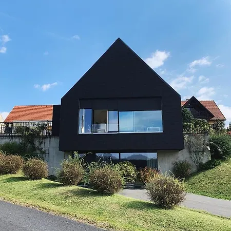 Logis125 I Barbara Hofmann Bed and breakfast