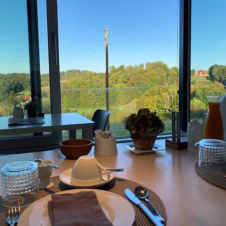 Logis125 I Barbara Hofmann 住宿加早餐酒店