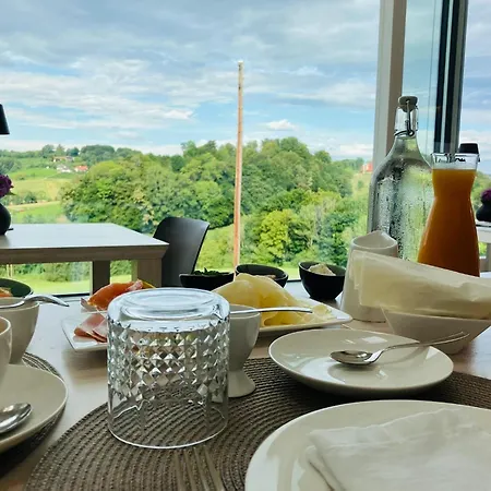 Logis125 I Barbara Hofmann Bed & Breakfast *
